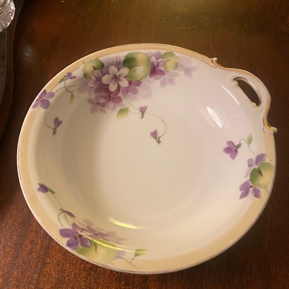 Nippon violets antique vegetable bowl with handle. Handpainted Japan. 1891-1921